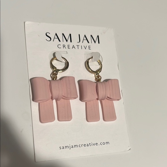 Pink Bow Earrings with Gold Accents - Picture 3 of 3